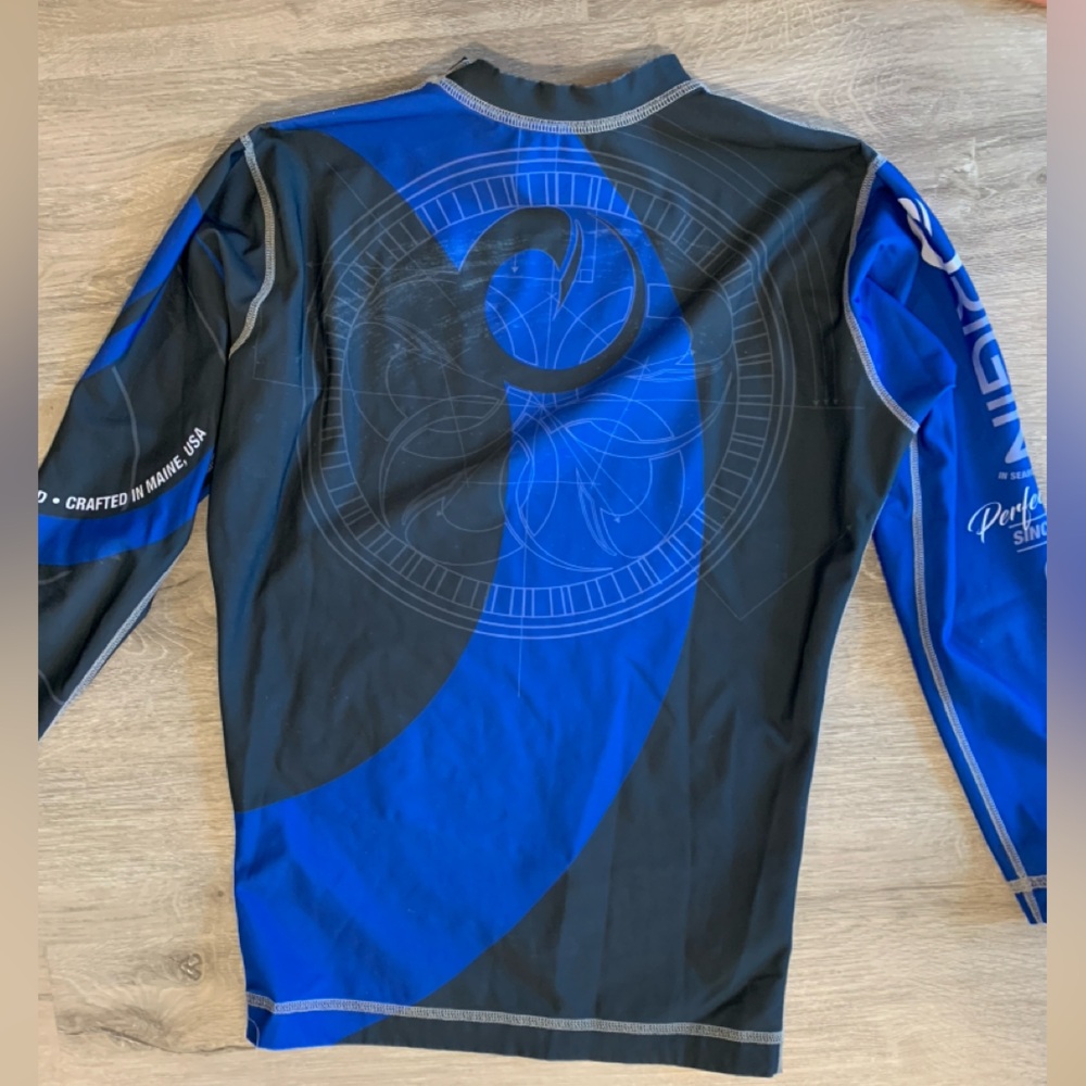 Origin blue belt rashgaurd